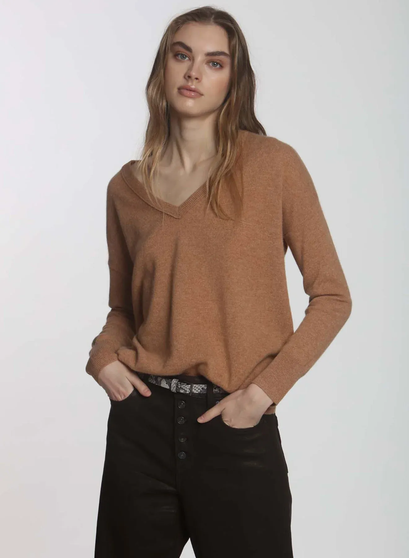 0342g Label thread CORE Cashmere BF Vee