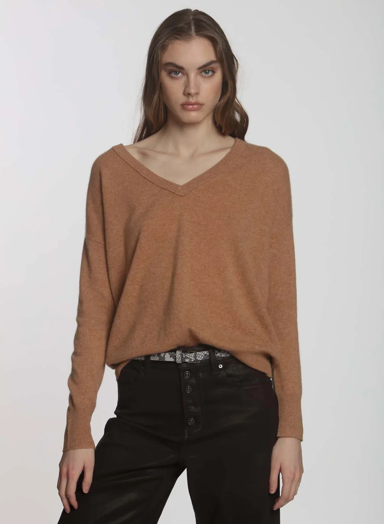 0342g Label thread CORE Cashmere BF Vee