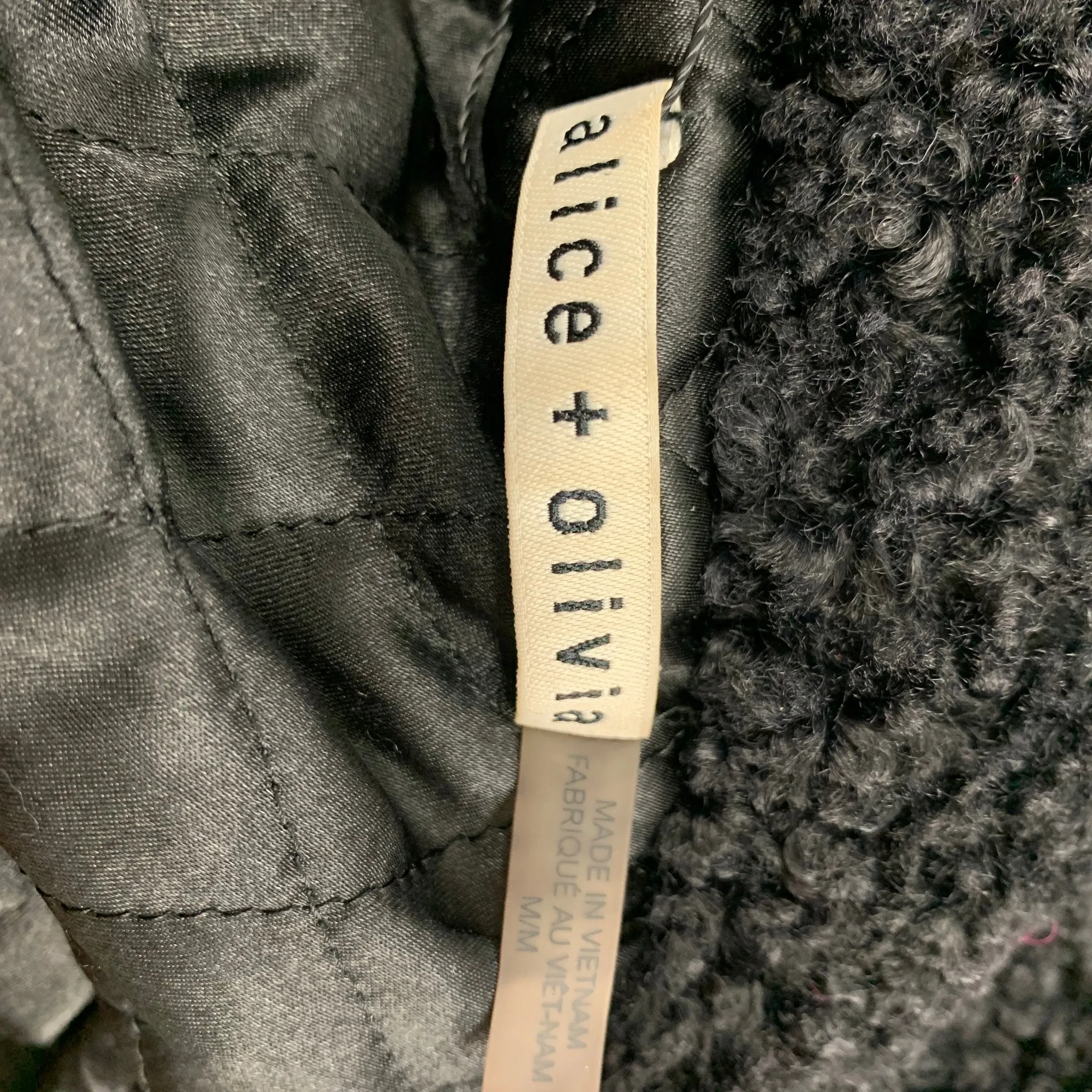 ALICE   OLIVIA Size M Black Textured Polyester Shawl Collar Coat