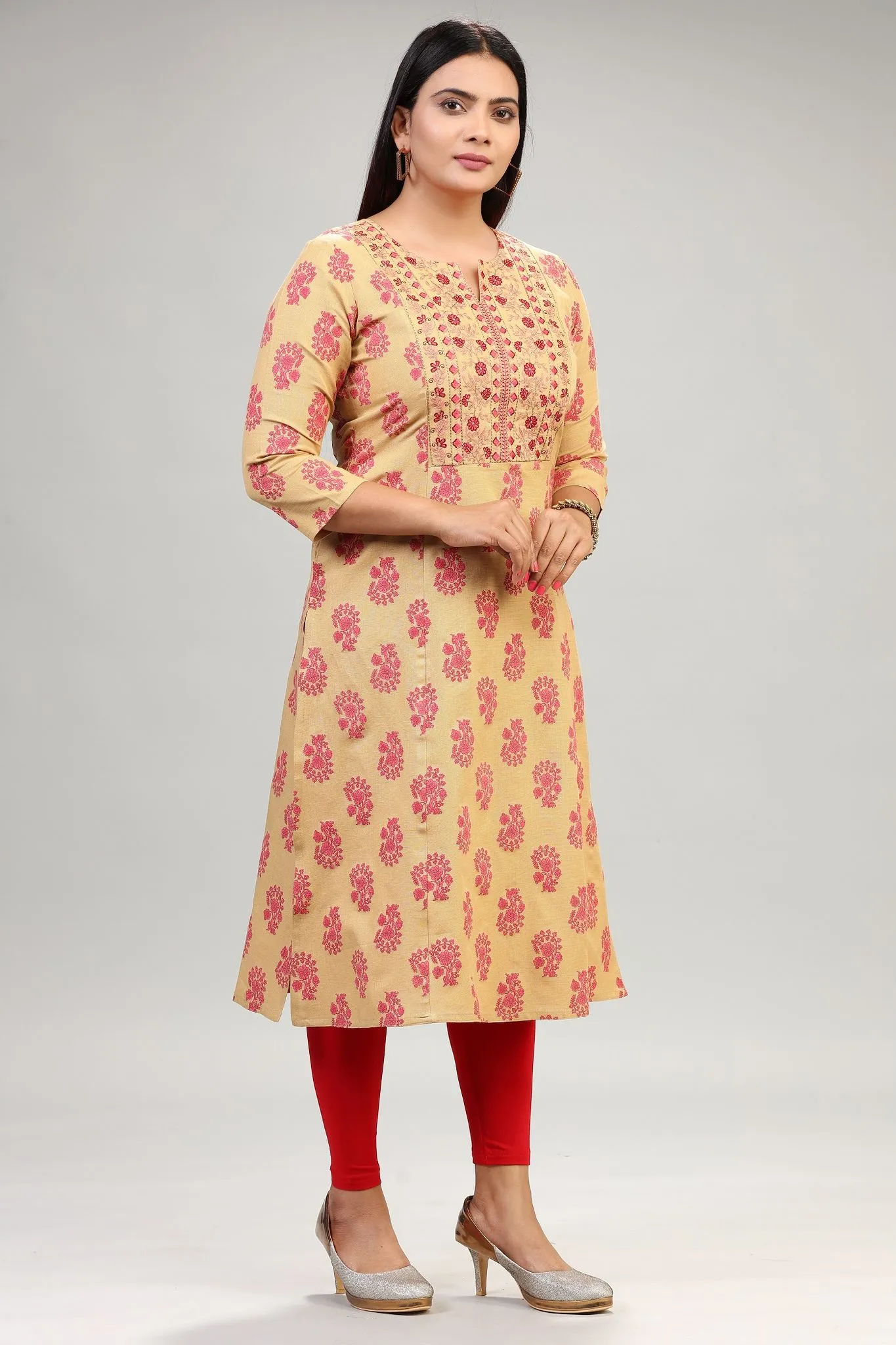 Beige and Pink Cotton Straight Embroidered Kurta