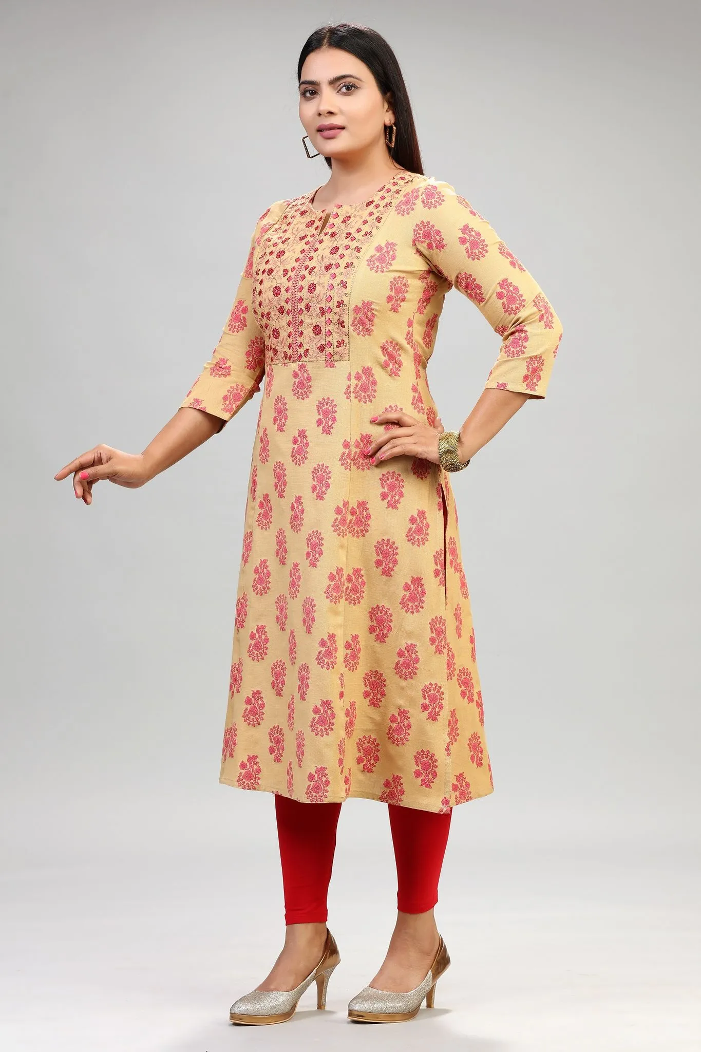 Beige and Pink Cotton Straight Embroidered Kurta