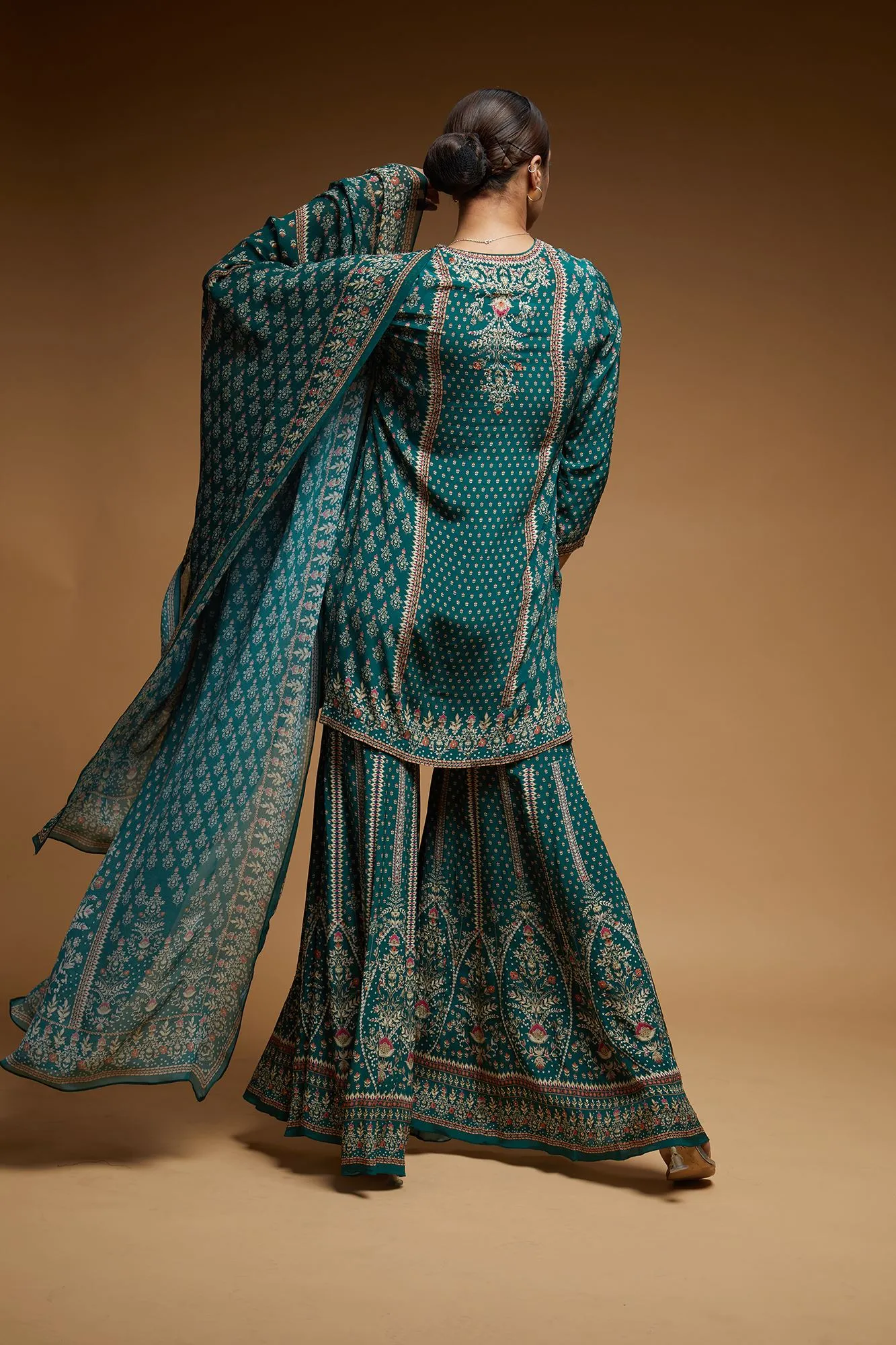Teal Sharara