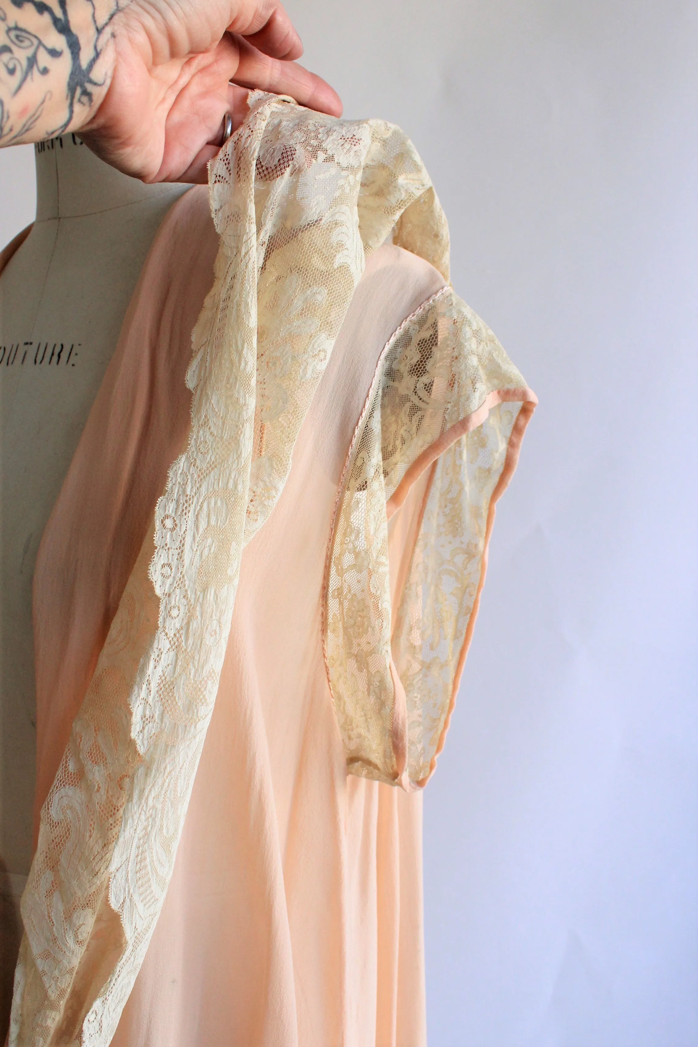 Vintage 1920s Silk Chiffon and Lace Boudoir Jacket